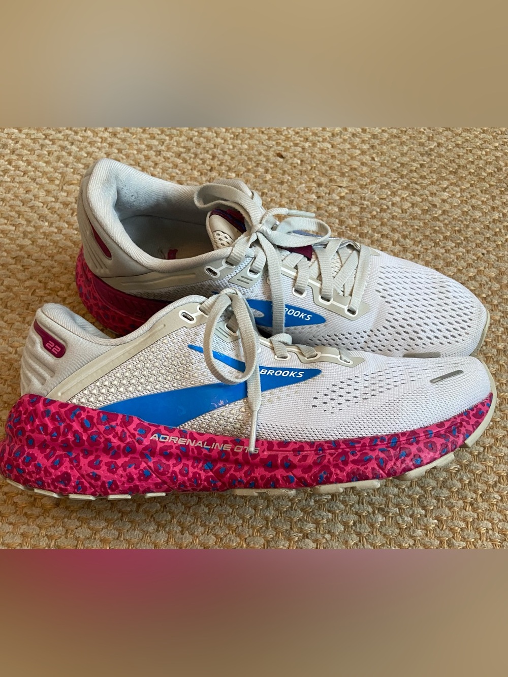 Brooks Women’s Adrenaline GTS Running Shoes - Size 8